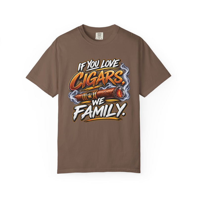 If You Love Cigars We Family – Cigar Lover T-shirt